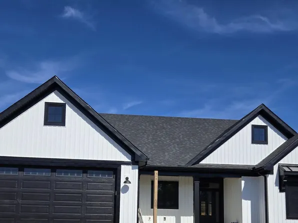 117 Allwein Dr, Lebanon, PA 17042