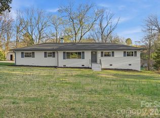 415 Kimmswick Rd, Charlotte, NC 28214