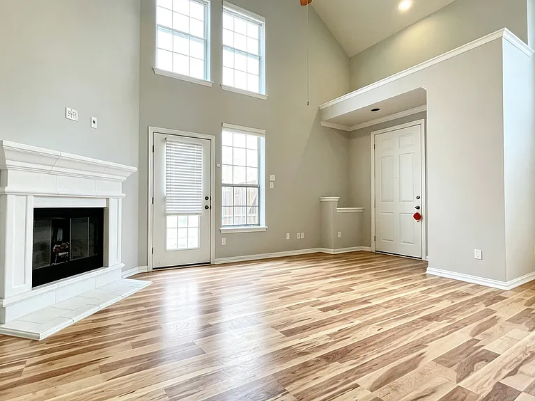 1713 Snow Owl Ct — Photo 5