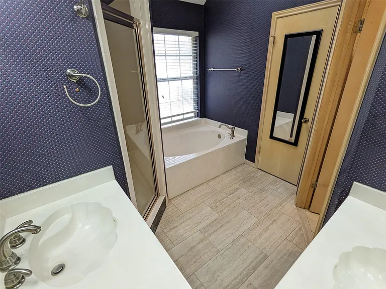 7602 Mifflin Kenedy Ter — Photo 20