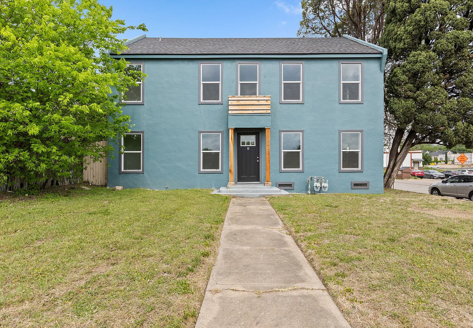 2401 Columbus Avenue - A — Photo 1