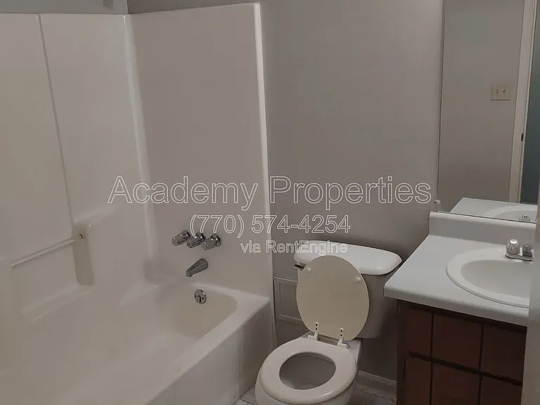 106 Richard Way — Photo 5