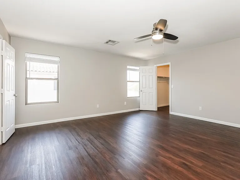 3933 S Illinois St — Photo 10