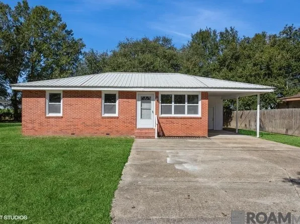 33100 Adams Dr, White Castle, LA 70788