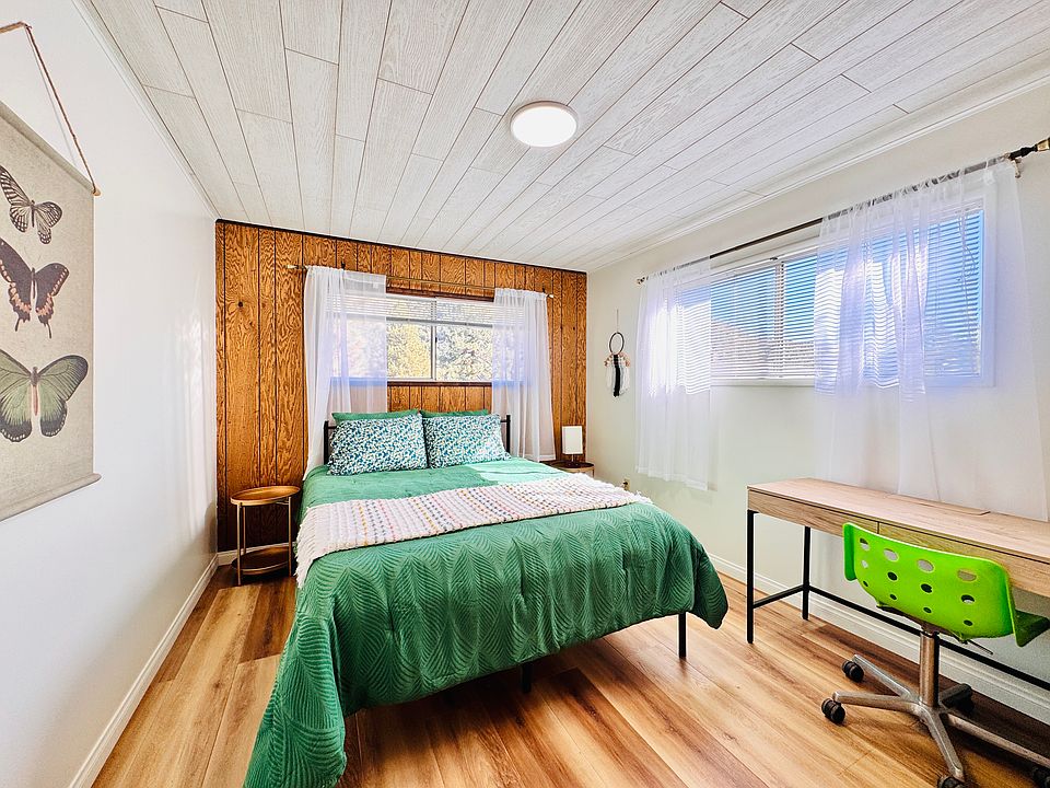 1st image of 1252 Apple Ave #4