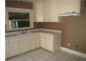 5th image of 1298 N K St