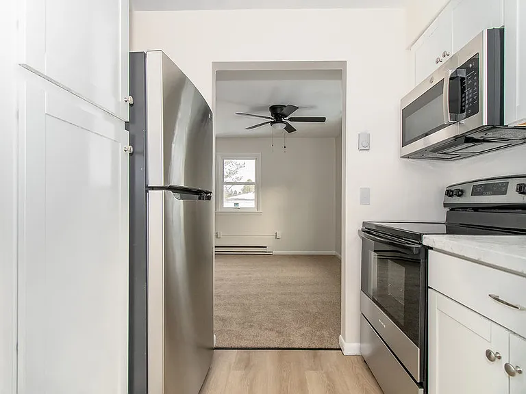 1177 York St #1 — Photo 4