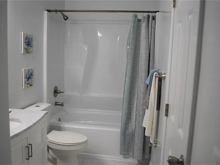 948 Allendale Dr — Photo 19