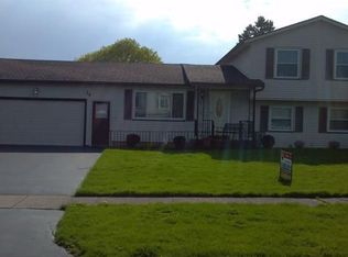 29 Barney Ln, Rochester, NY 14606