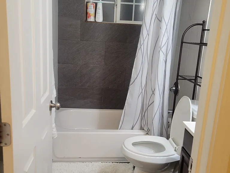 2091 Montecito Ave #2 — Photo 6