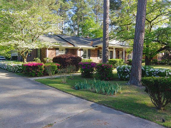 4th image of 725 Southlake Rd