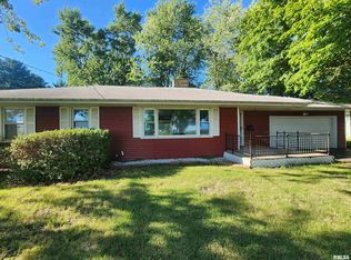 23184 E Park Rd, Farmington, IL 61531