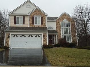 6 Dover Ct, Algonquin, IL