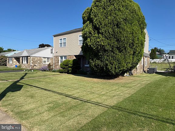 2nd image of 9966 Verree Rd