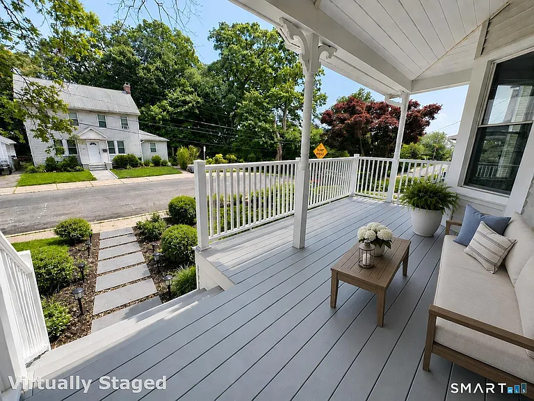25 Quintard Ave #A — Photo 3
