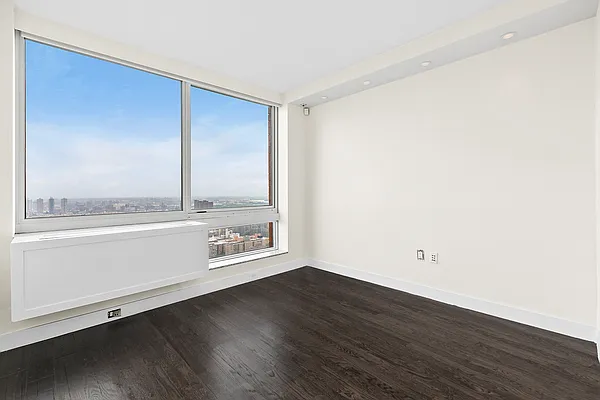 Sold by Corcoran | media 7