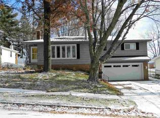 1213 N 4th Ave, Wausau, WI 54401