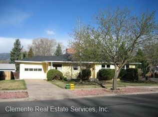 670 Glen Eyrie Cir, Colorado Springs, CO 80904