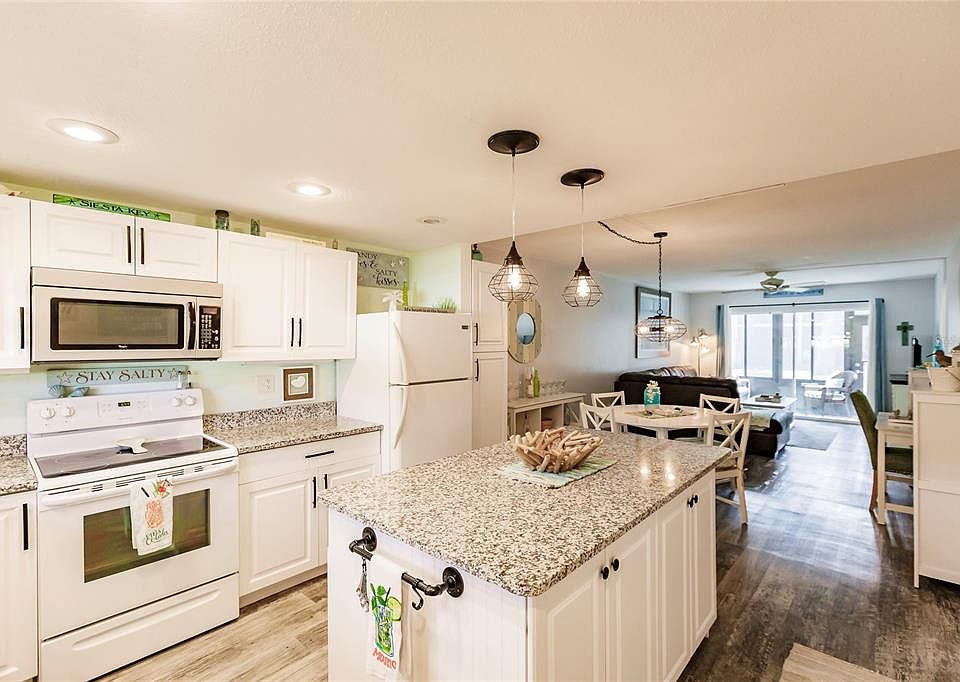 2240 Stickney Point Rd Sarasota, FL, 34231 Apartments for Rent Zillow