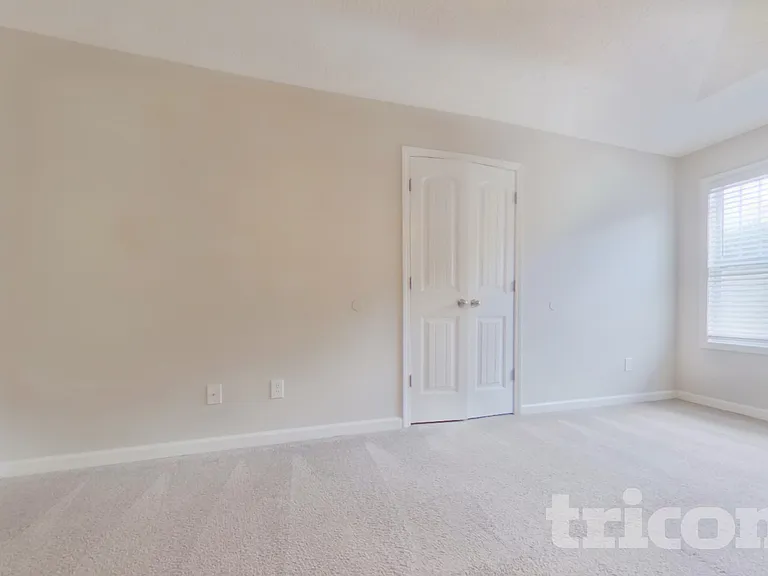 8129 Brookbend Dr — Photo 6