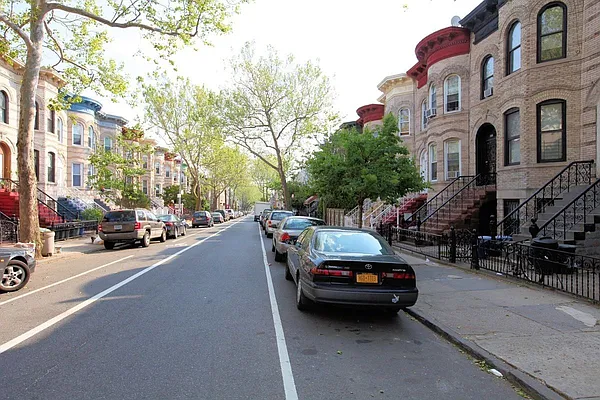 Rented by Massada Home Sales Inc | media 11