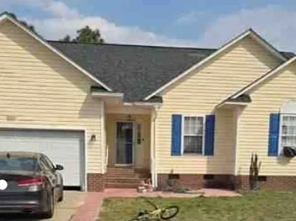 3121 Walesby Dr, Fayetteville, NC 28306