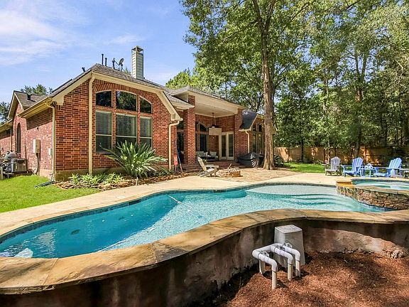 4th image of 10007 Estes Hill Ln