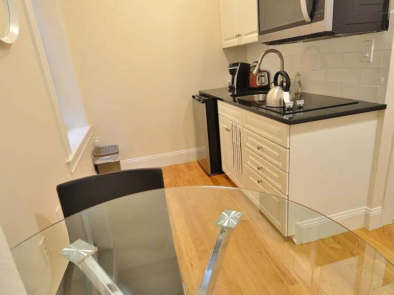 79 Westland Ave #9 — Photo 3
