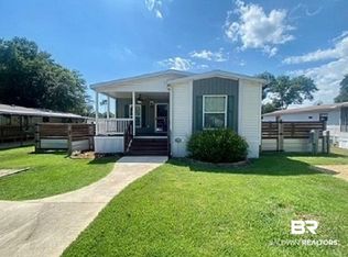 1793 Rico Dr, Lillian, AL 36549