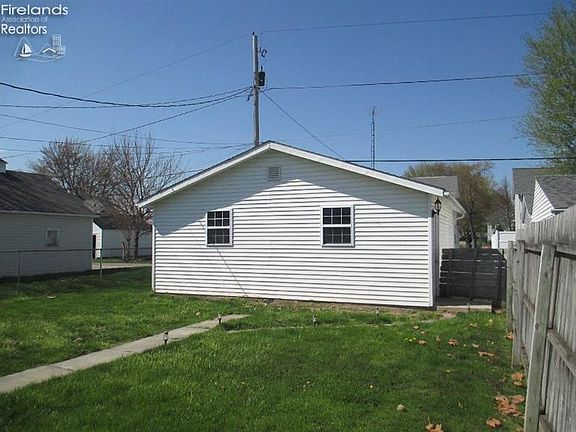 2nd image of 70 1st Ave