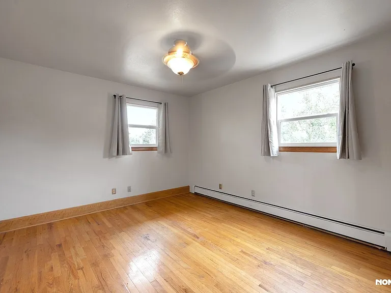 3636 Royal Dr — Photo 4