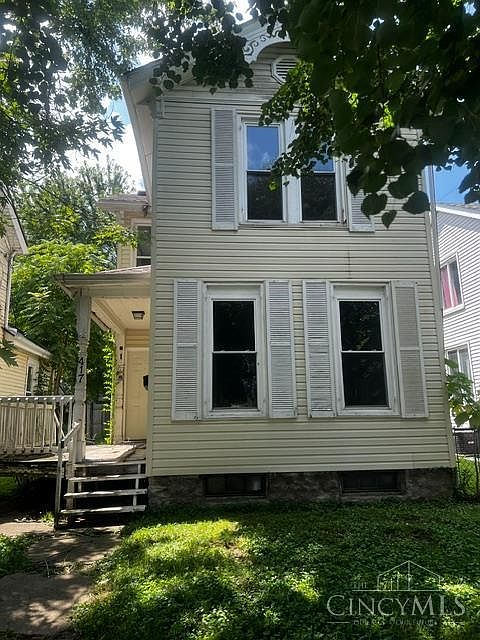 1st image of 417 Franklin St