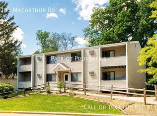 1105 Macarthur Rd #6, Madison, WI 53714