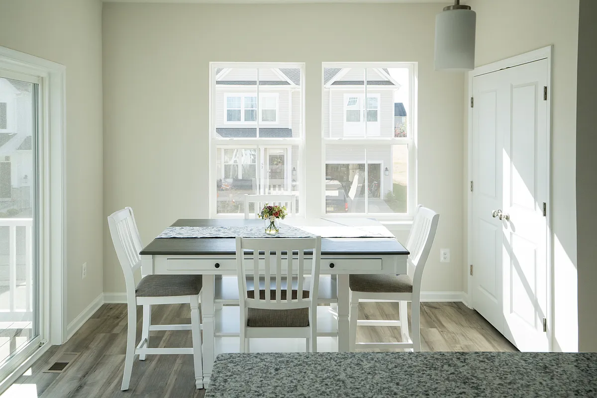 dining area - 8 Brookfield Mews #8