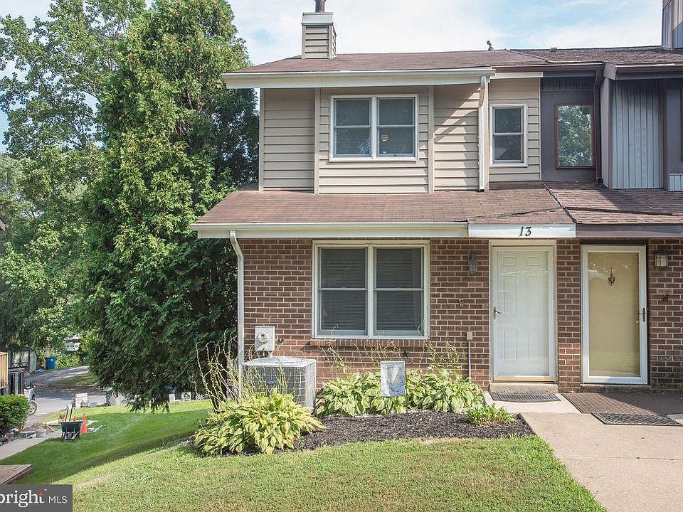 1st image of 13 Gingerwood Ct