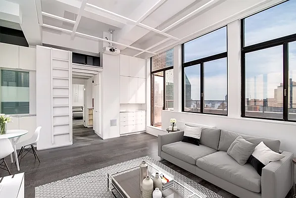 Sold by Compass | media 9