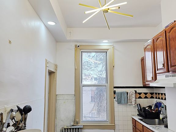 5th image of 70 Weirfield Street3rd Floor1st Room Brooklyn