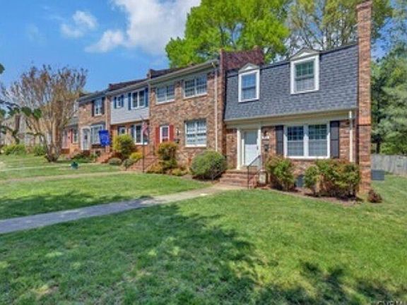 2nd image of 1822 Cambridge Ct