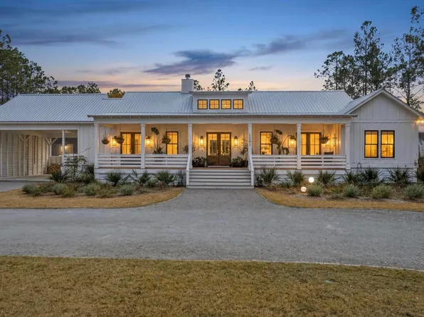 1282 Kings River Rd, Pawleys Island, SC 29585