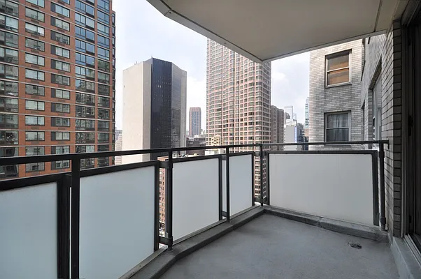 Rented by Compass | media 34