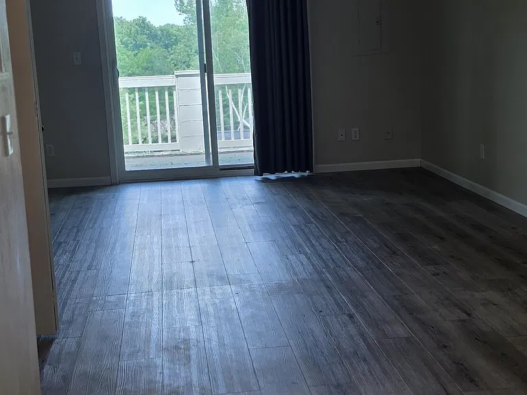 159 Riverview Dr — Photo 15
