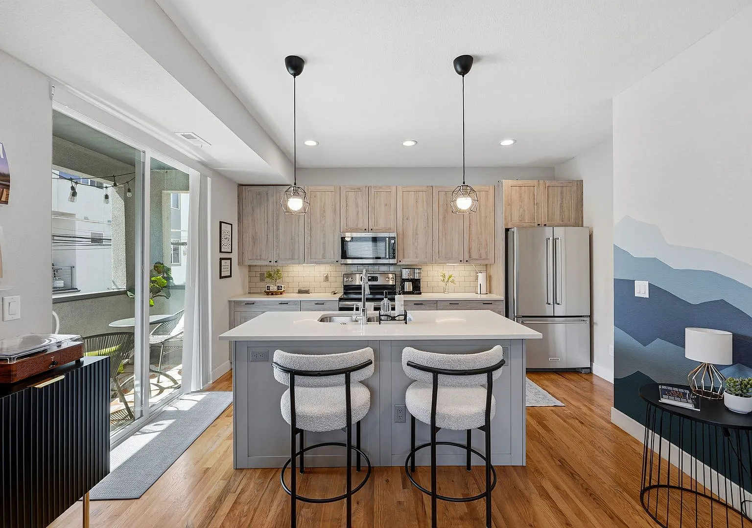 Modern Sloan's Lake Townhome | Rooftop Deck, Hot Tub & Downtown Views — Photo 3