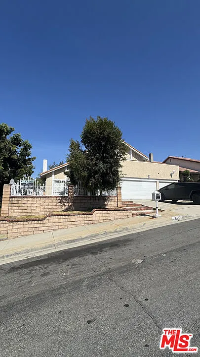 845 N Juarez St