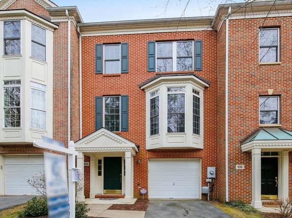 64 Waddington Ln