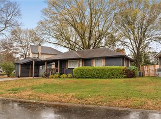 864 Wayland Ct SE, Smyrna, GA 30080