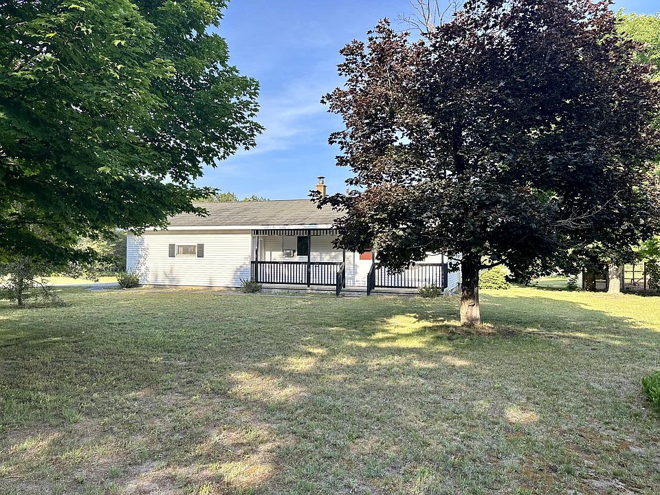 5143 S Pioneer Rd, Thompsonville, MI 49683 | Zillow