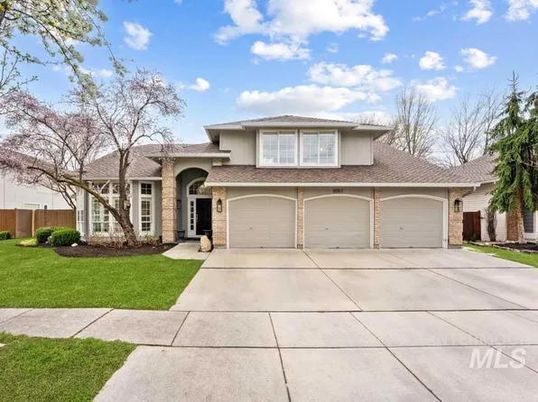 8051 W Burntree Ct, Boise, ID 83704