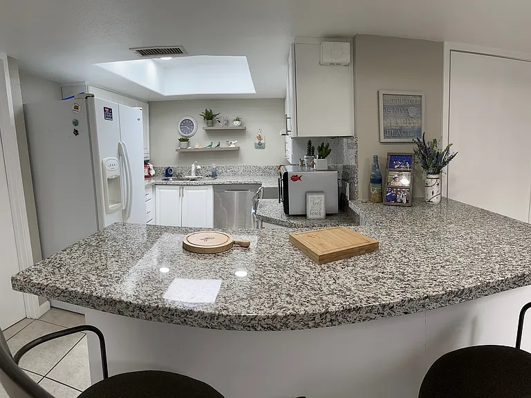 Laguna Dr E — Photo 7