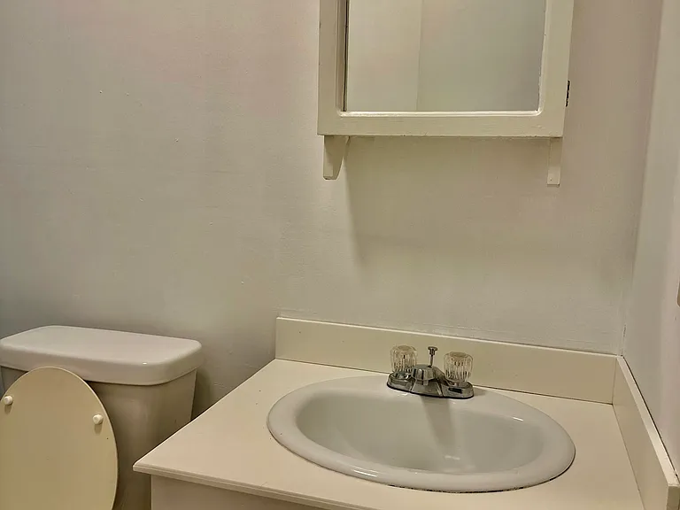 105 Carson Dr #A — Photo 17