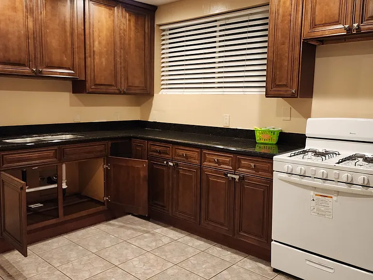 2906 E Bellamy Ave — Photo 11